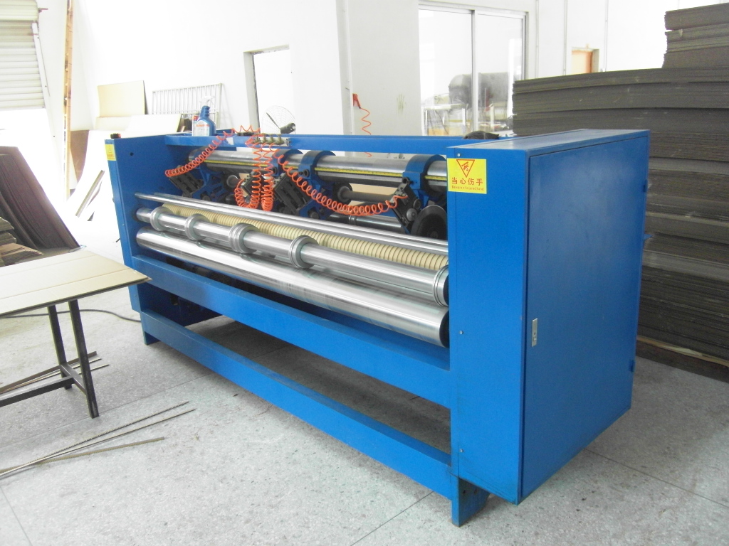 高速薄刀分纸机